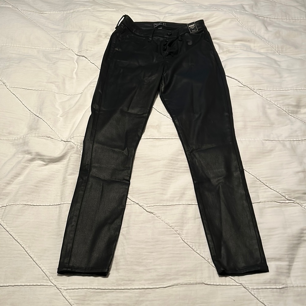 Abercrombie & Fitch Women’s high rise super skinny ankle curve love black jeans